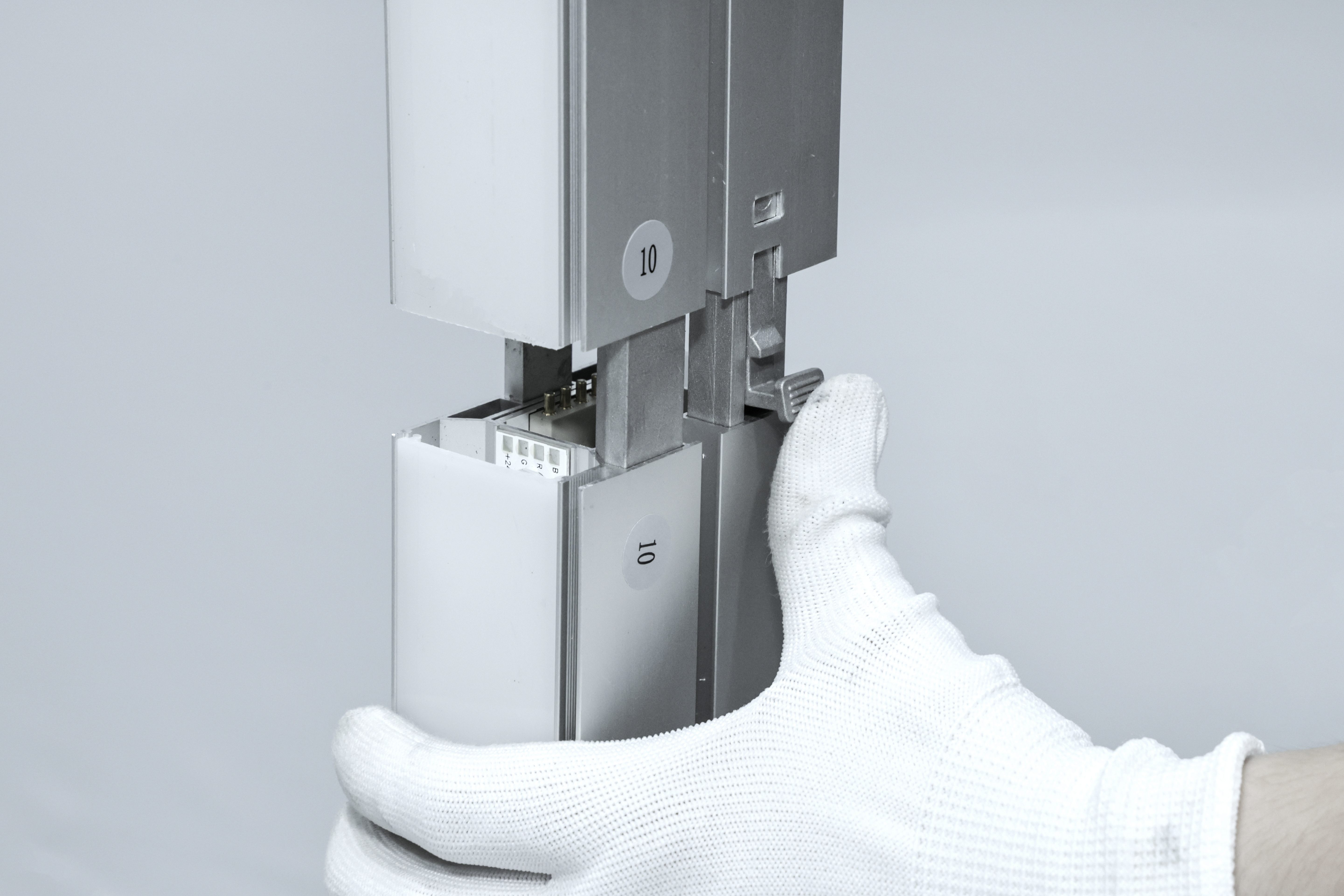 Large Format RGB Flash Frame EM-22A